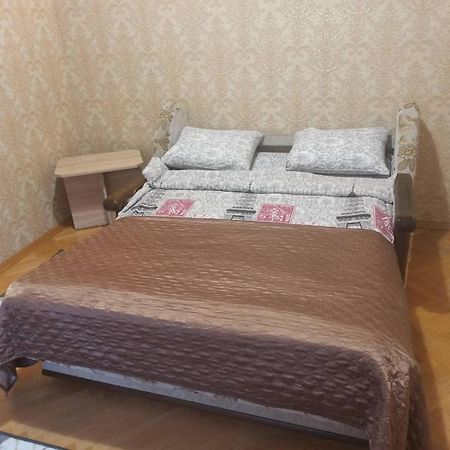 Smart Yellow Apartment-15 Хв Від Жд Вокзалу Leópolis Exterior foto