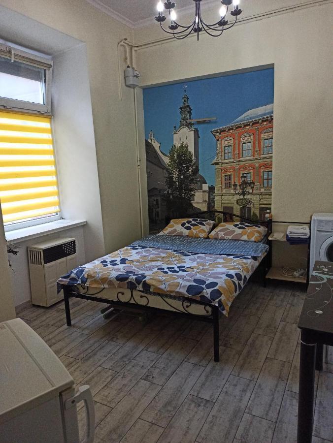 Smart Yellow Apartment-15 Хв Від Жд Вокзалу Leópolis Exterior foto